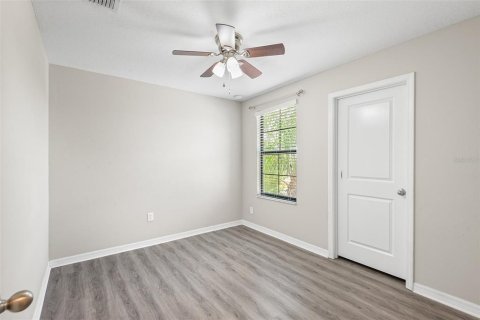 Villa ou maison à louer à Riverview, Floride: 5 chambres, 209.4 m2 № 2117319 - photo 14