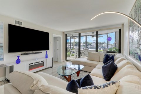 Condo in Juno Beach, Florida, 3 bedrooms  № 2250795 - photo 20