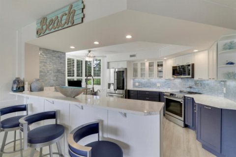 Condo in Juno Beach, Florida, 3 bedrooms  № 2250795 - photo 11