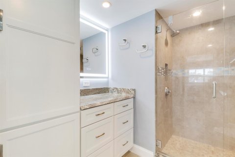 Condo in Juno Beach, Florida, 3 bedrooms  № 2250795 - photo 28