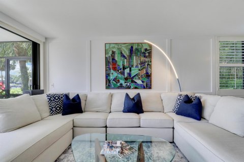 Condo in Juno Beach, Florida, 3 bedrooms  № 2250795 - photo 21