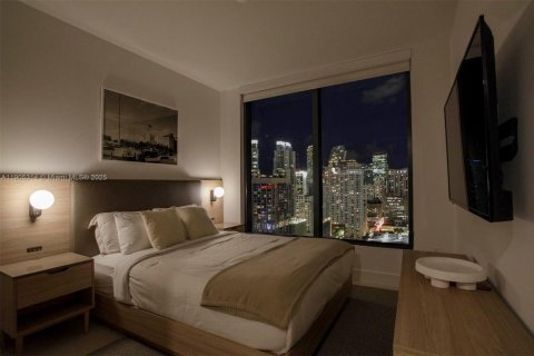 Condo in Miami, Florida, 3 bedrooms  № 1957256 - photo 19