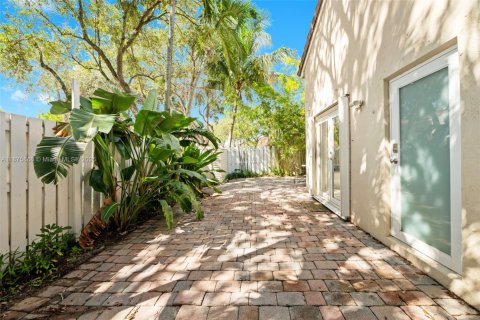 Casa en venta en Coconut Creek, Florida, 3 dormitorios, 146.79 m2 № 1920585 - foto 25