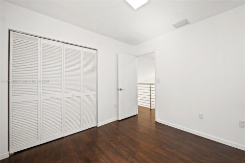 Casa en venta en Coconut Creek, Florida, 3 dormitorios, 146.79 m2 № 1920585 - foto 18