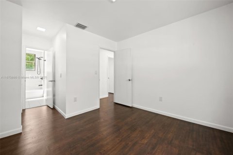 Casa en venta en Coconut Creek, Florida, 3 dormitorios, 146.79 m2 № 1920585 - foto 17