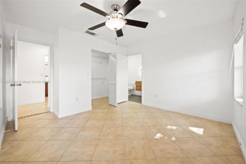 Casa en venta en Coconut Creek, Florida, 3 dormitorios, 146.79 m2 № 1920585 - foto 12
