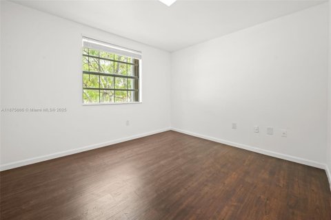 Casa en venta en Coconut Creek, Florida, 3 dormitorios, 146.79 m2 № 1920585 - foto 16