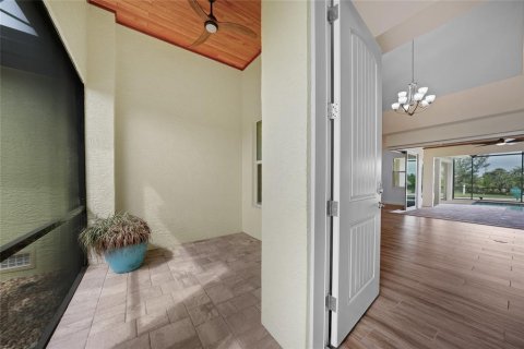 House in Port Charlotte, Florida 3 bedrooms, 183.85 sq.m. № 1909515 - photo 24