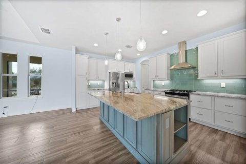 House in Port Charlotte, Florida 3 bedrooms, 183.85 sq.m. № 1909515 - photo 29