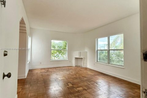 Снять в аренду квартиру в Майами-Бич, Флорида 1 спальня, 65.03м2, № 1972115 - фото 6