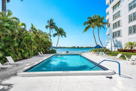 Condominio en venta en Palm Beach, Florida, 3 dormitorios, 154.96 m2 № 2088361 - foto 20