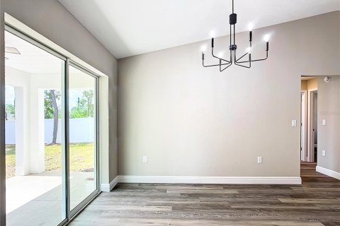 Villa ou maison à louer à Ocala, Floride: 3 chambres, 134.99 m2 № 2402891 - photo 5