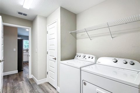 Villa ou maison à louer à Ocala, Floride: 3 chambres, 134.99 m2 № 2402891 - photo 10
