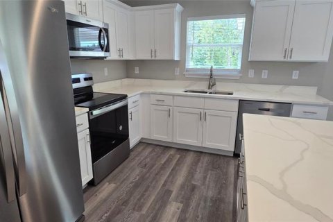Villa ou maison à louer à Ocala, Floride: 3 chambres, 134.99 m2 № 2402891 - photo 21