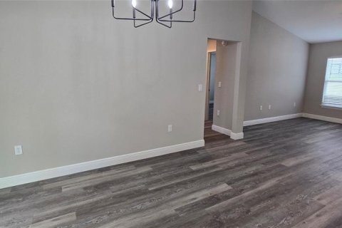 Villa ou maison à louer à Ocala, Floride: 3 chambres, 134.99 m2 № 2402891 - photo 19