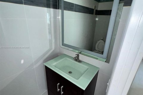 Condominio en venta en Homestead, Florida, 2 dormitorios, 99.87 m2 № 1811670 - foto 13