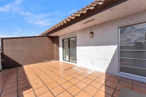 Adosado en alquiler en Miami, Florida, 3 dormitorios, 179.86 m2 № 2023620 - foto 28