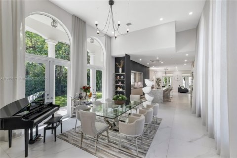Casa en alquiler en Pinecrest, Florida, 7 dormitorios, 586.96 m2 № 2016219 - foto 8