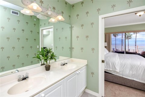 Copropriété à louer à North Redington Beach, Floride: 2 chambres, 110.55 m2 № 1122396 - photo 21