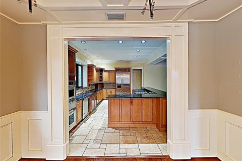 Casa en alquiler en Orlando, Florida, 4 dormitorios, 361.95 m2 № 1769173 - foto 5