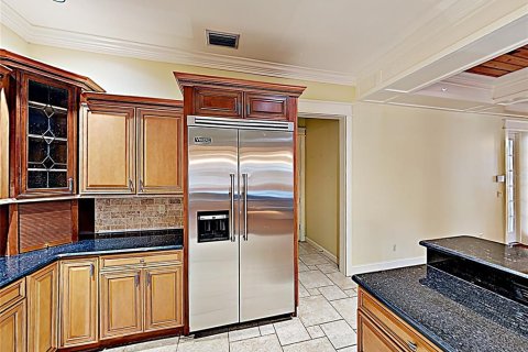 Casa en alquiler en Orlando, Florida, 4 dormitorios, 361.95 m2 № 1769173 - foto 4