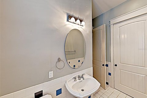 Casa en alquiler en Orlando, Florida, 4 dormitorios, 361.95 m2 № 1769173 - foto 14