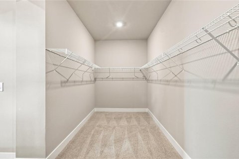 House in Palmetto, Florida 4 bedrooms, 281.59 sq.m. № 2101135 - photo 24