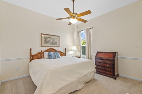 House in Wesley Chapel, Florida 4 bedrooms, 335.75 sq.m. № 1630812 - photo 28