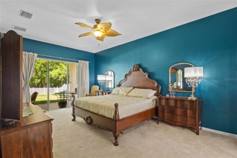 House in Wesley Chapel, Florida 4 bedrooms, 335.75 sq.m. № 1630812 - photo 11