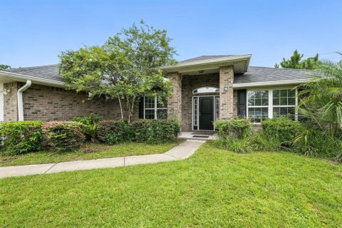Casa en venta en Palm Coast, Florida, 4 dormitorios, 209.4 m2 № 1844713 - foto 2