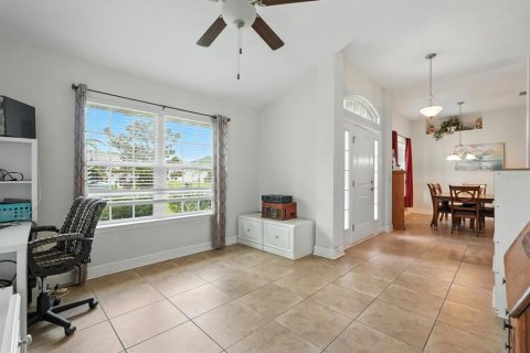 Casa en venta en Palm Coast, Florida, 4 dormitorios, 209.4 m2 № 1844713 - foto 5