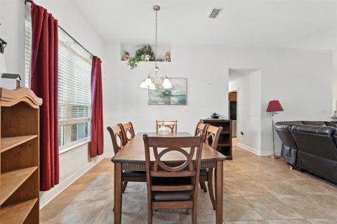 Casa en venta en Palm Coast, Florida, 4 dormitorios, 209.4 m2 № 1844713 - foto 7