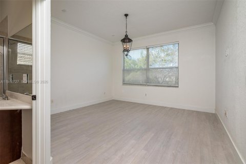 Снять в аренду виллу или дом в Мирамар, Флорида 4 спальни, 222.13м2, № 2045985 - фото 21