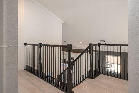 Снять в аренду виллу или дом в Мирамар, Флорида 4 спальни, 222.13м2, № 2045985 - фото 28