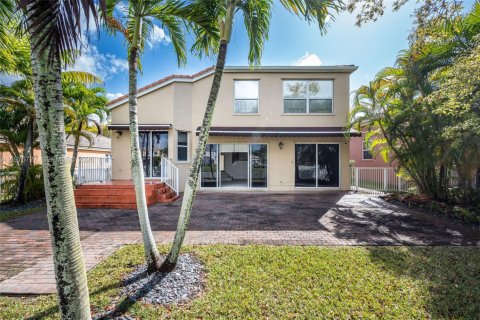 Снять в аренду виллу или дом в Мирамар, Флорида 4 спальни, 222.13м2, № 2045985 - фото 30