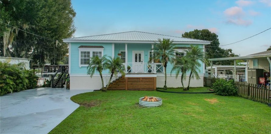 Villa ou maison à Haines City, Floride 3 chambres, 173.45 m2 № 2408374