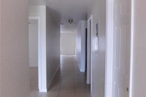Снять в аренду квартиру в Киссимми, Флорида 1 комната, 154.31м2, № 2112016 - фото 2