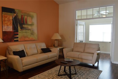 House in Bradenton, Florida 2 bedrooms, 112.88 sq.m. № 2195215 - photo 6