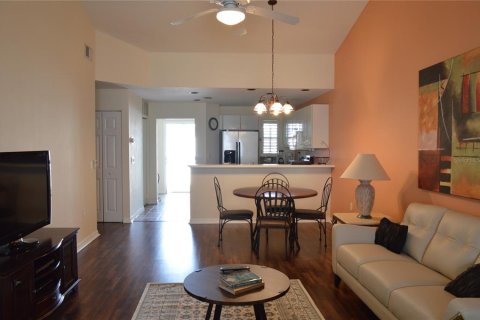 House in Bradenton, Florida 2 bedrooms, 112.88 sq.m. № 2195215 - photo 8