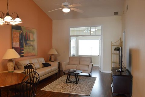 House in Bradenton, Florida 2 bedrooms, 112.88 sq.m. № 2195215 - photo 5