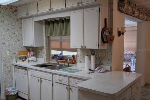 Купить виллу или дом в Пинеллас-Парк, Флорида 5 комнат, 156.26м2, № 2141909 - фото 11