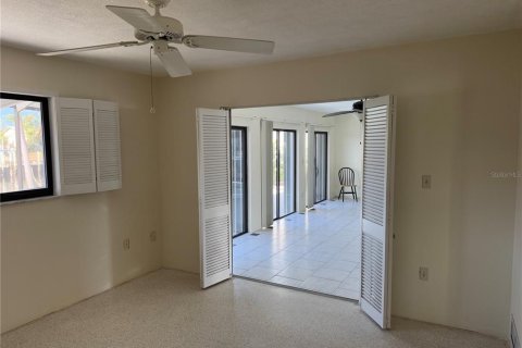 Casa en alquiler en Punta Gorda, Florida, 2 dormitorios, 146.32 m2 № 1602242 - foto 11