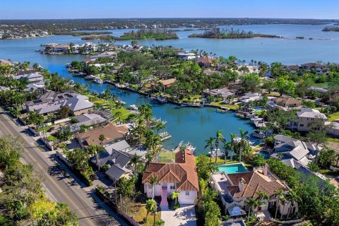 Casa en venta en Sarasota, Florida, 3 dormitorios, 273.41 m2 № 1723055 - foto 1