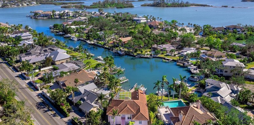 Casa en Sarasota, Florida 3 dormitorios, 273.41 m2 № 1723055