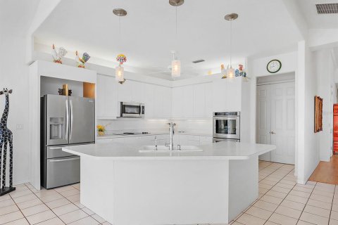 Casa en venta en Sarasota, Florida, 3 dormitorios, 273.41 m2 № 1723055 - foto 13