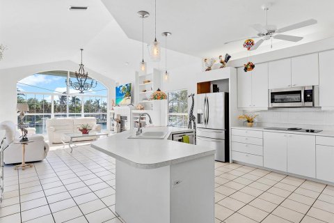 Casa en venta en Sarasota, Florida, 3 dormitorios, 273.41 m2 № 1723055 - foto 15
