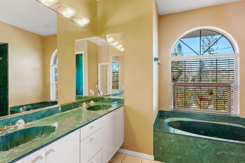 Casa en venta en Sarasota, Florida, 3 dormitorios, 273.41 m2 № 1723055 - foto 28