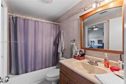 Copropriété à vendre à Aventura, Floride: 2 chambres, 102.19 m2 № 2255375 - photo 23