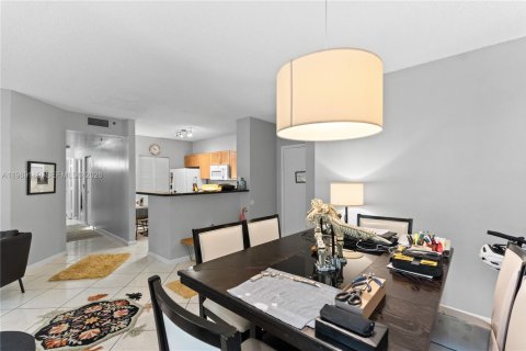 Copropriété à vendre à Aventura, Floride: 2 chambres, 102.19 m2 № 2255375 - photo 7