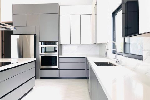 Купить виллу или дом в Дейтона-Бич, Флорида 15 комнат, 455.13м2, № 2404619 - фото 16